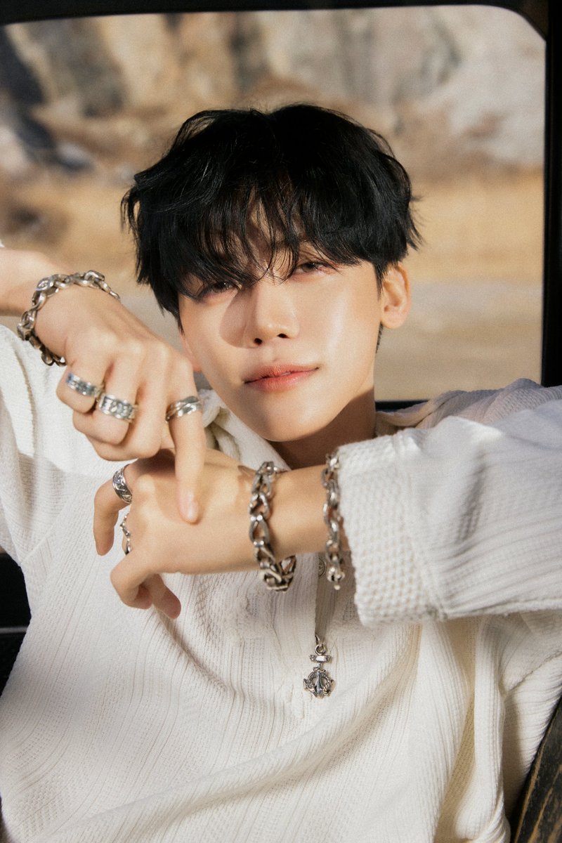 ‘멋진 내 팔찌들을 봐’