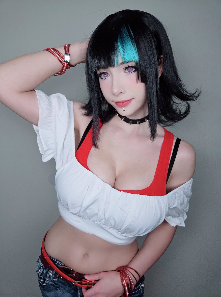 SkyexSummers tweet media