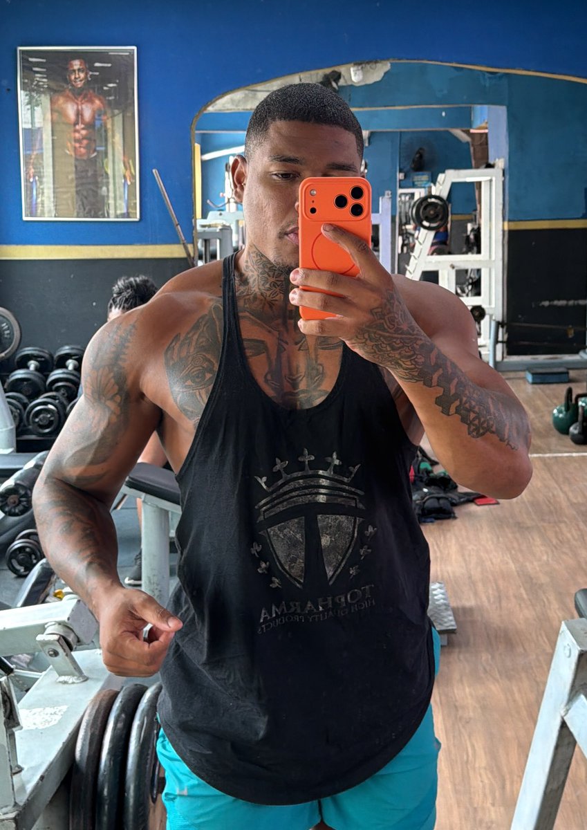 Lucio 🦍 tweet media