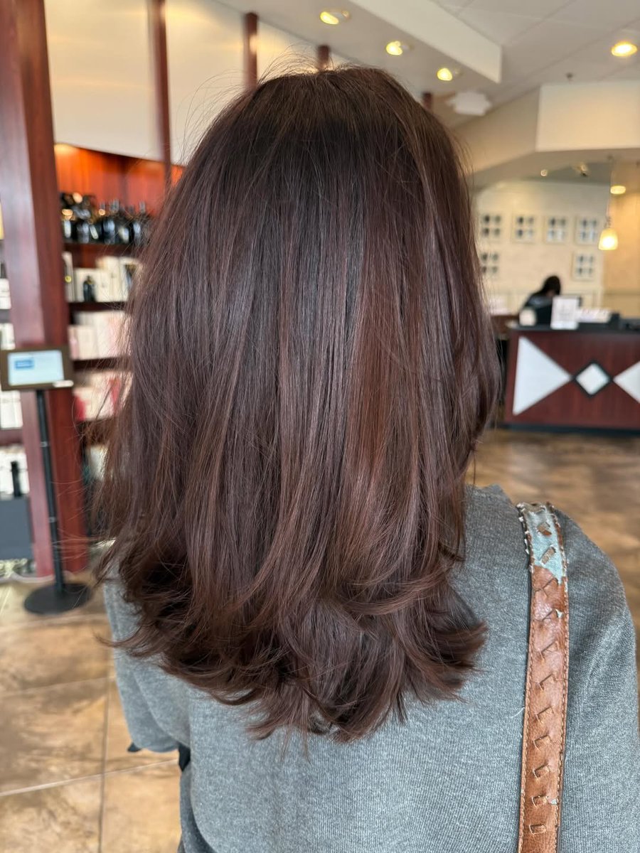 Mitchell's Salon tweet media