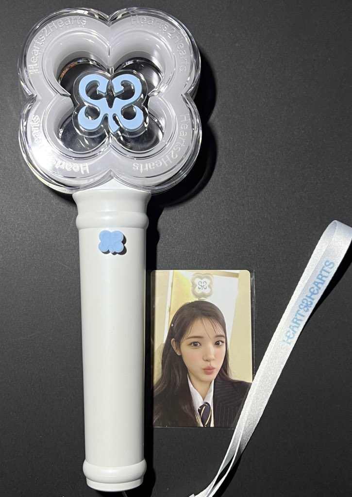 Hearts2Hearts ハトゥハ ペンライト トレカ 交換 譲） ユハ🎀 求