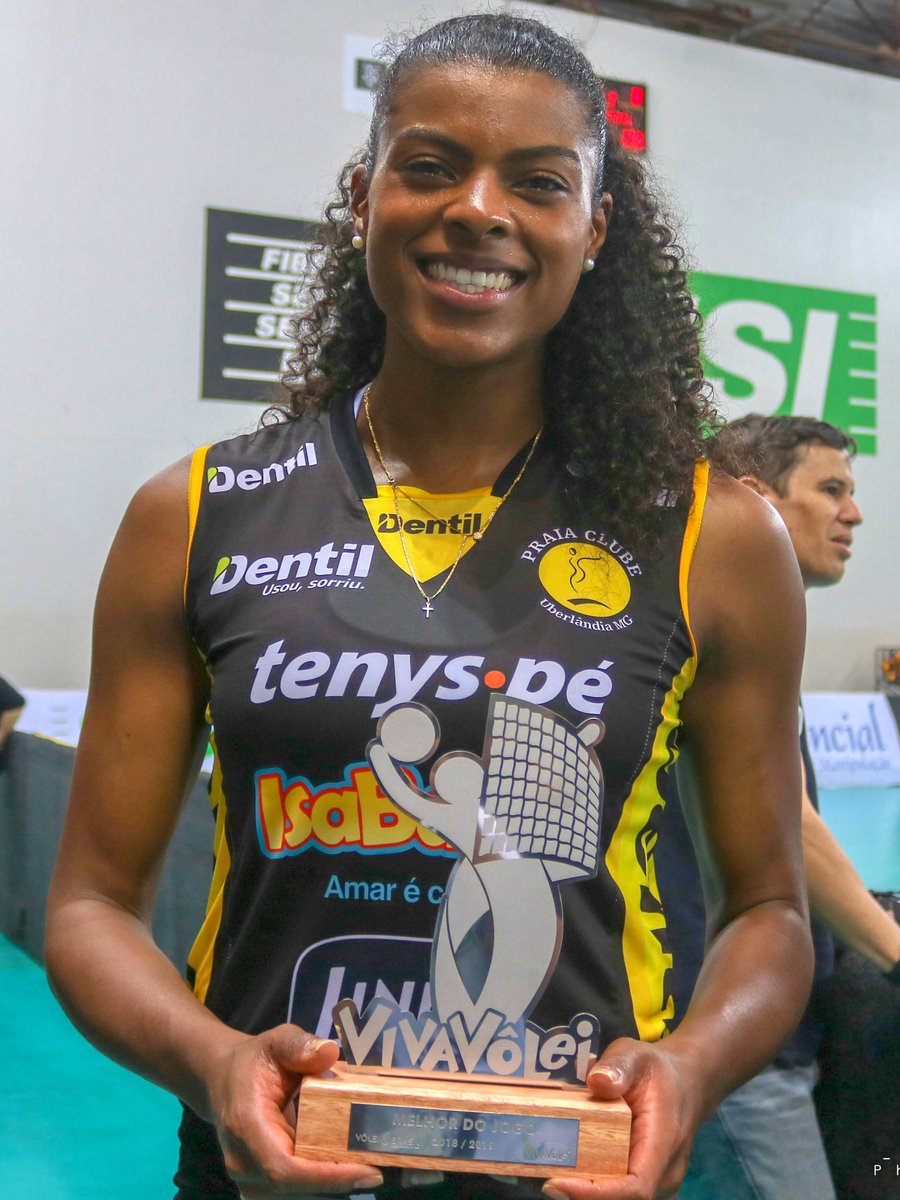 DentilPraiaNews's tweet photo. MELHORES PONTEIRAS DO DENTIL PRAIA CLUBE.

1° LUGAR 

Fernanda Garay - 59,6%

Temporadas: 2017/18 - 2018/19 - 2019/20 - 2020/21 https://t.co/vBXxJFvzo6