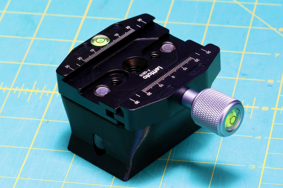 Devon Bray tweet media