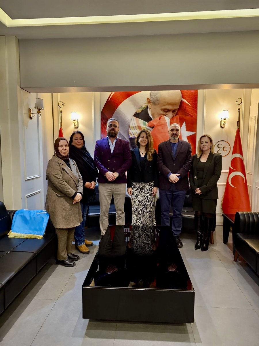 Olağan İlçe Başkanları ve İl Yönetim Kurulu toplantımız, İl Başkanımız Sayın Veysel Şahin’in riyasetinde gerçekleştirildi. Teşkilat disiplinimizi ve ortak irademizi pekiştirdiğimiz bu önemli buluşmada, hedeflerimiz ve çalışma esaslarımız üzerine kapsamlı değerlendirmelerde