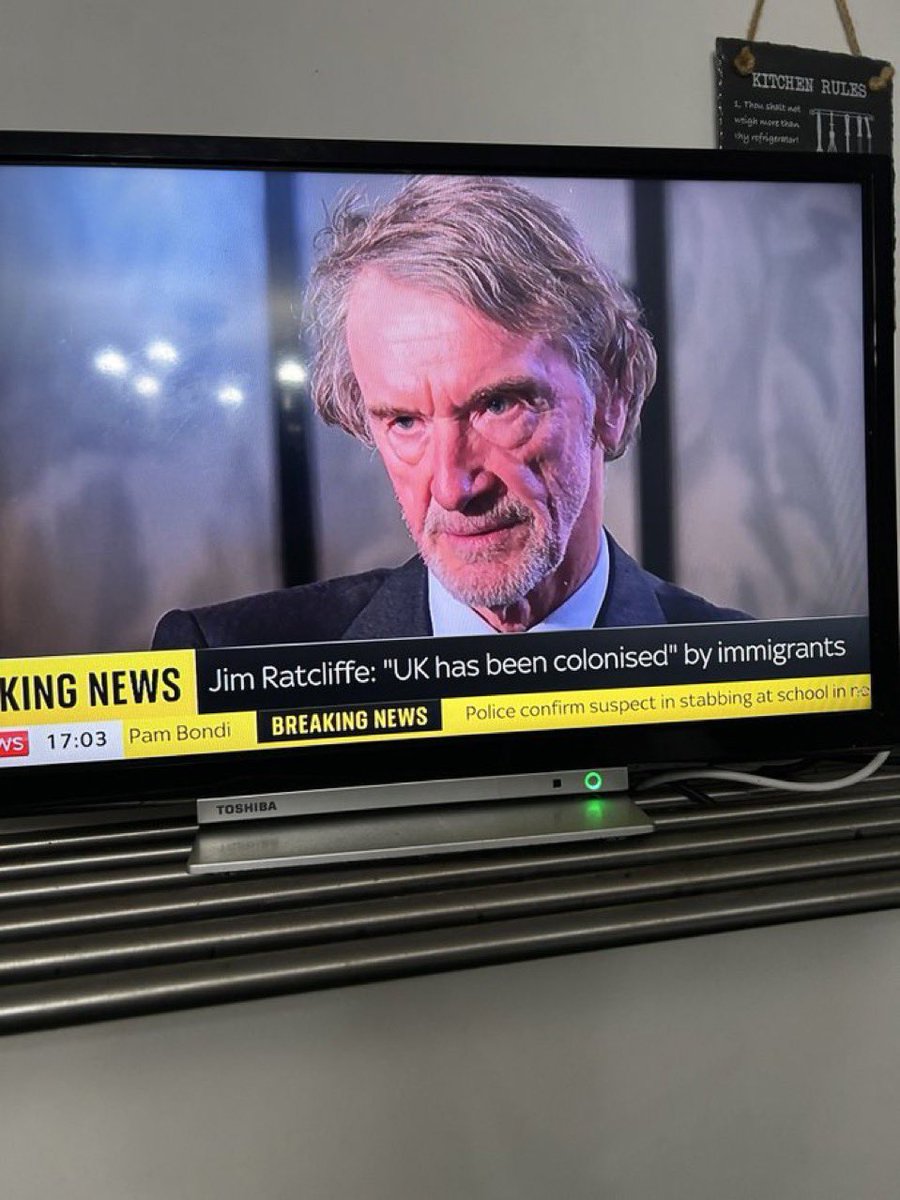 No Context Manchester United (Fan) tweet media