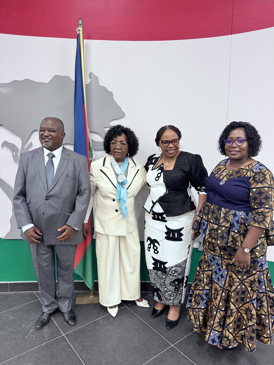 #TheOnlyPartyWeTrust tweet media