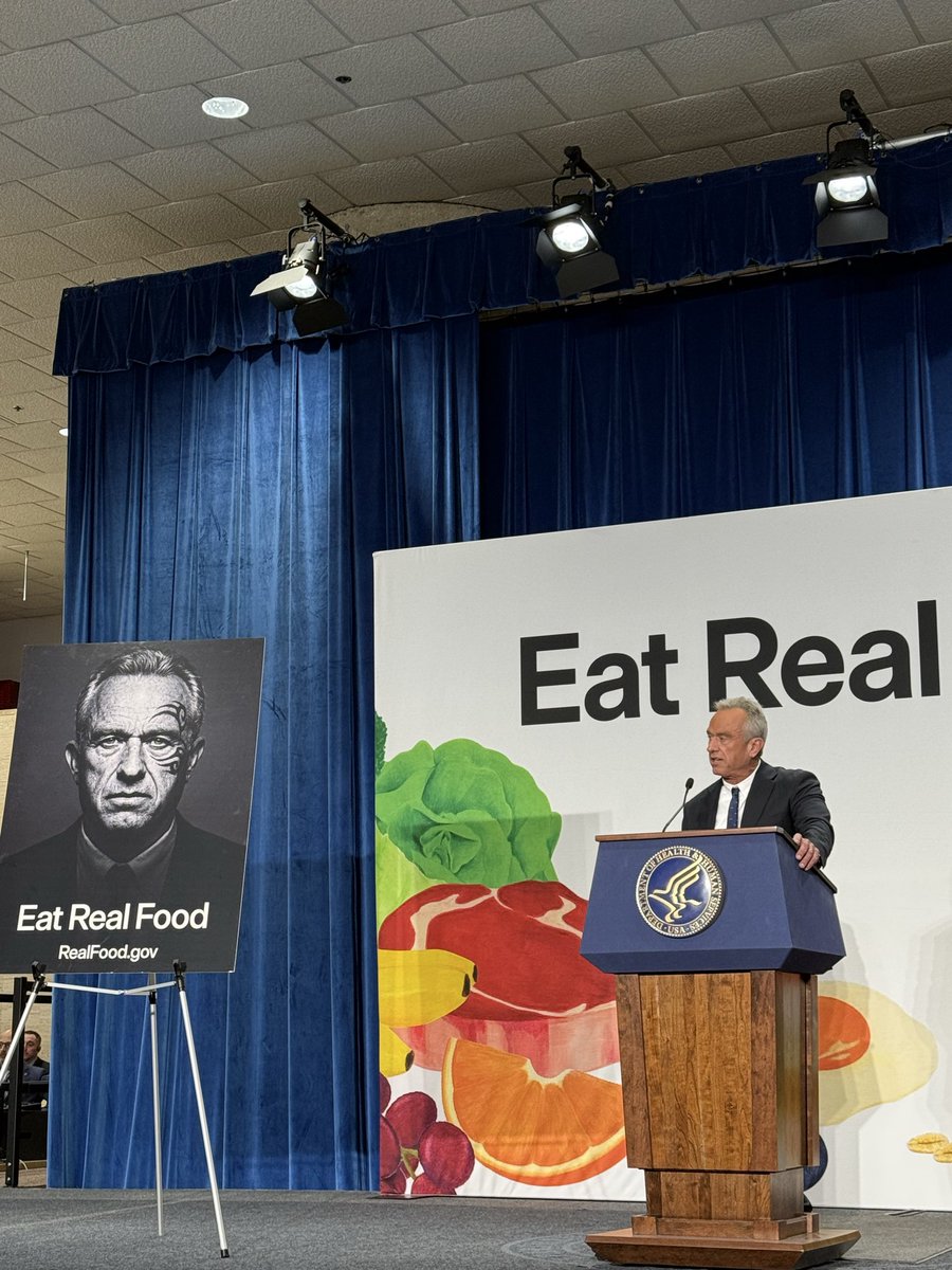 Another action-packed rally at <a href="/HHSGov/">HHS</a> today celebrating the new Dietary Guidelines for Americans 👏🏼🥩🥦🍎🧈

feat. <a href="/MikeTyson/">Mike Tyson</a> <a href="/ChefGruel/">Chef Andrew Gruel</a> <a href="/calleymeans/">Calley Means</a> <a href="/SecKennedy/">Secretary Kennedy</a> 🇺🇸