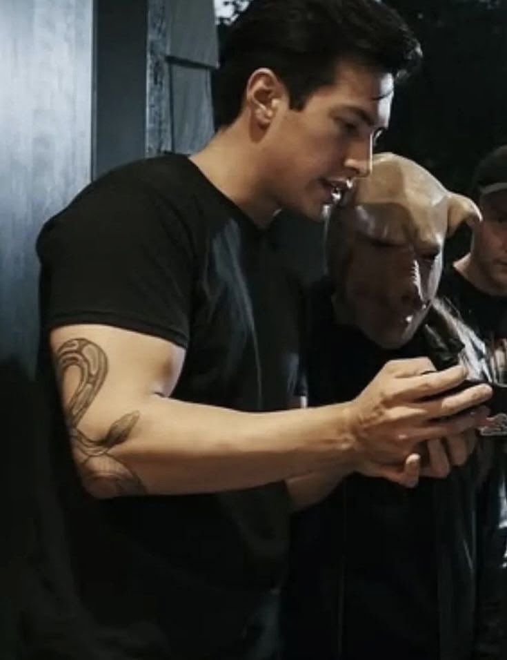 Artsy literature student Ilya falling for  troublemaker Shane needs to be discussed more