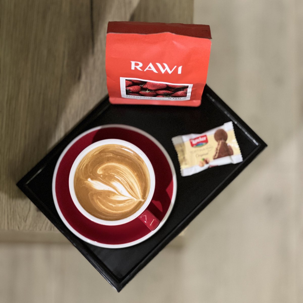 # مستعار مؤقتآ . .  tweet media