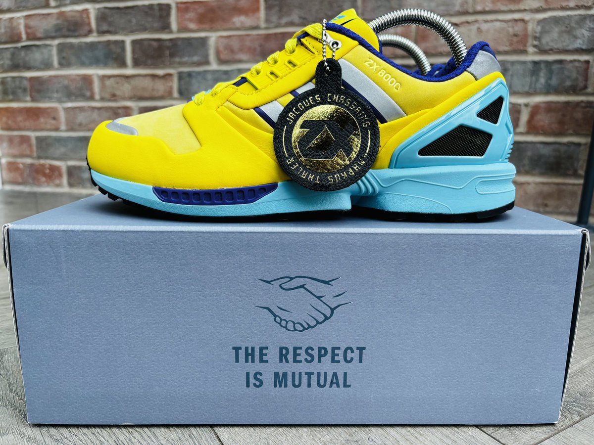The ZX8000 Consortium yellow arrived from the states today, they