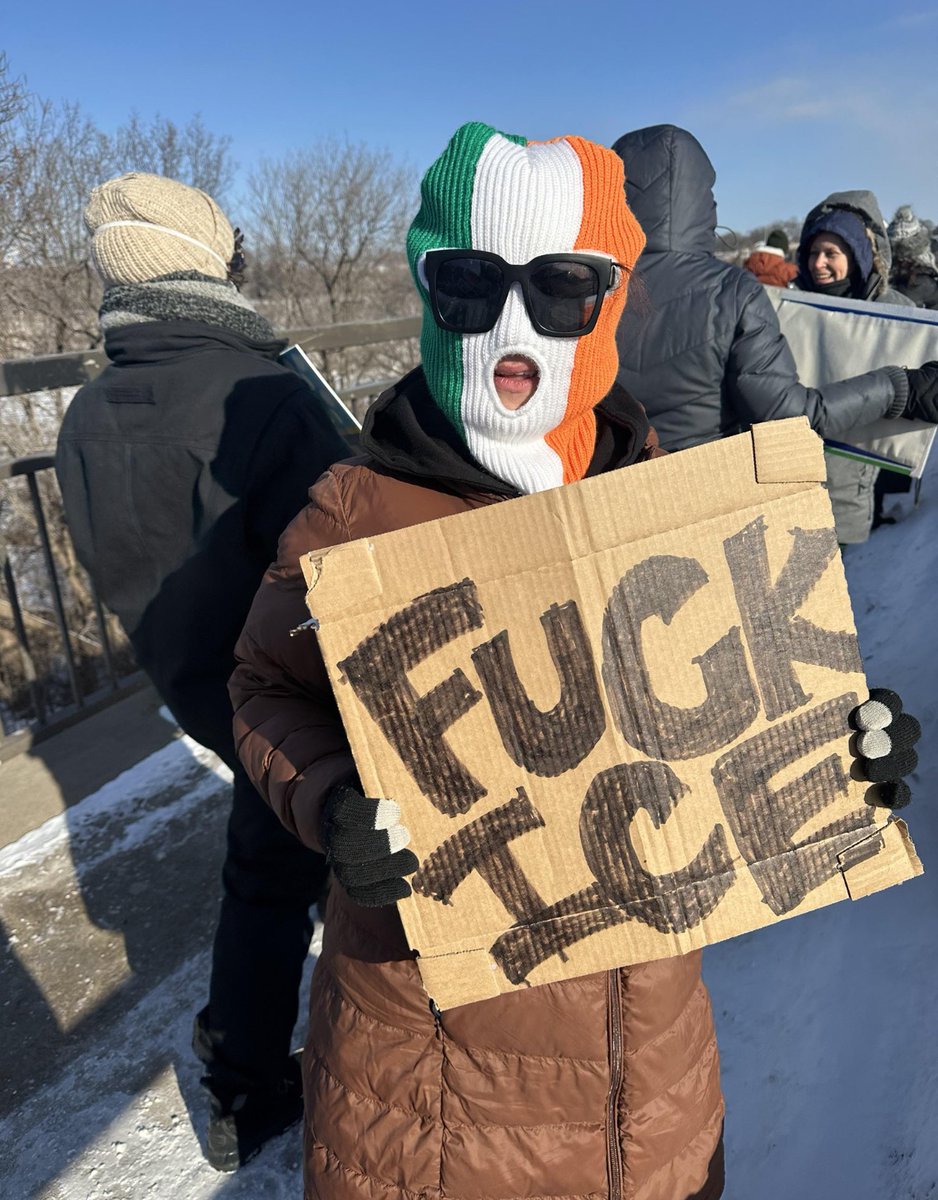 patte_oreilly's tweet photo. @CalltoActivism https://t.co/xirNUqngKC