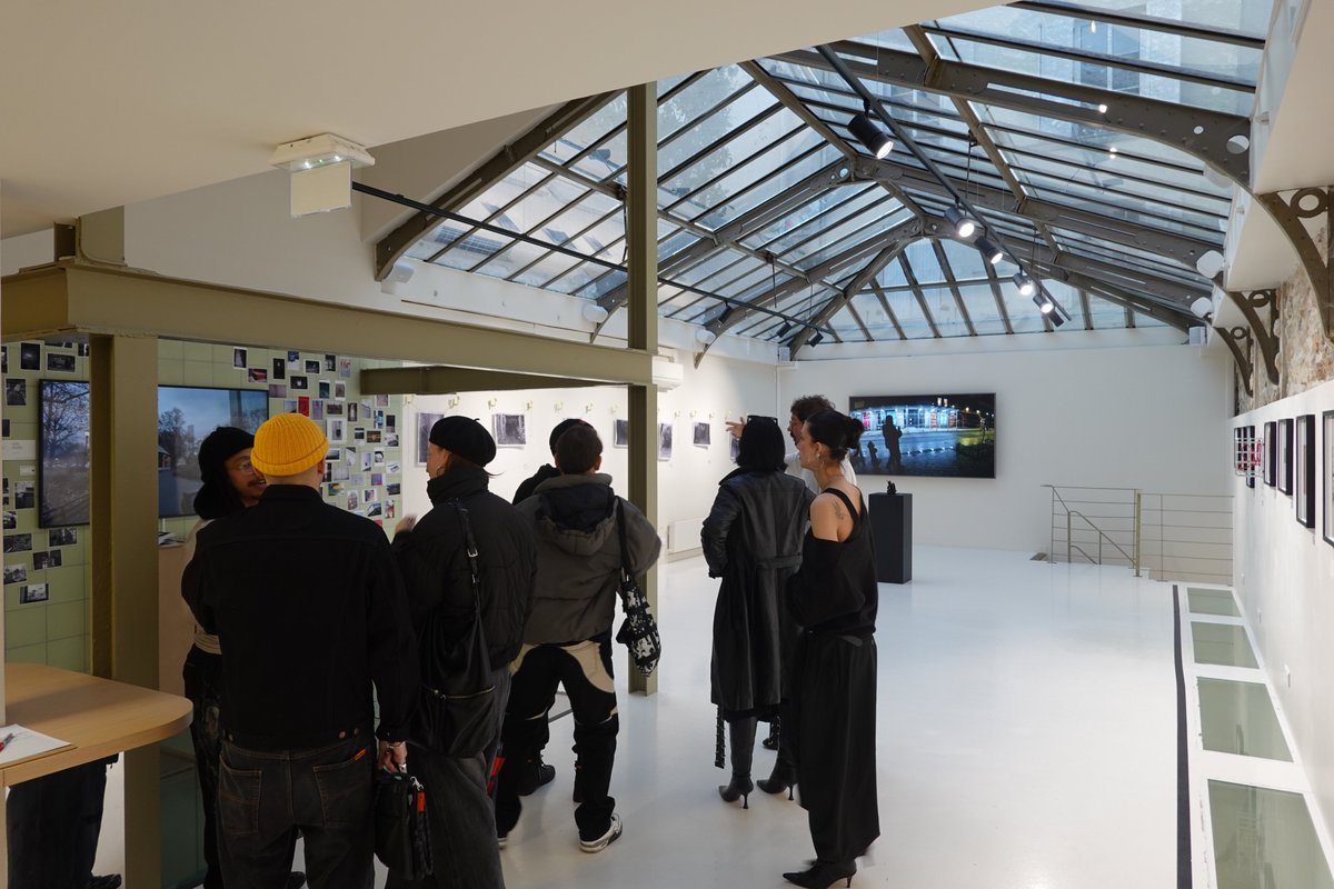 Sonder Pareidolia

collab w/ <a href="/Peanug420/">peanug</a> 

handmade signed zines for sale. 

available on my website. 

Live mint as well right now, buy 2 nfts and I'll send you a zine. 

🔗 in bio