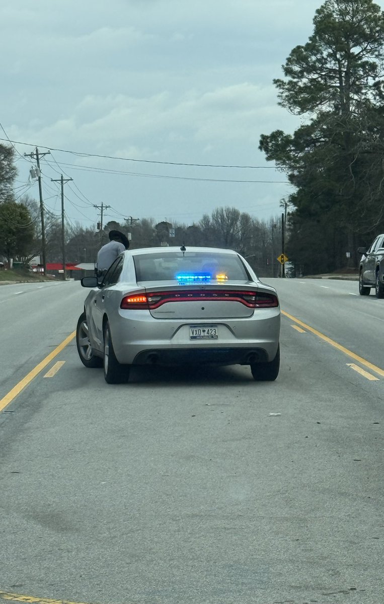 SCHP_Troop7's tweet photo. 🚨Troopers are conducting ACE Enforcement across South Carolina.
We’re focusing on dangerous driving behaviors that cause crashes- speed, distraction, and impairment.
▶️Slow down
▶️Buckle up
▶️Drive sober
#ACE
#SCHP
#DriveSafeSC https://t.co/wNGluf6DwV