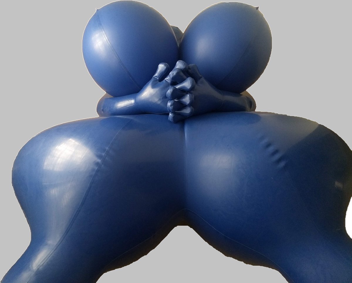AbbyMuraBooty's tweet photo. Reposting someone's inflatable latex suits 🧵
Disclaimer: This isn't my photo/video; I have permission from the original uploader and want to remain anonymous.

#inflatable #inflatablelatex #inflation #latex #expansion #catsuit https://t.co/sABjl9UK8I