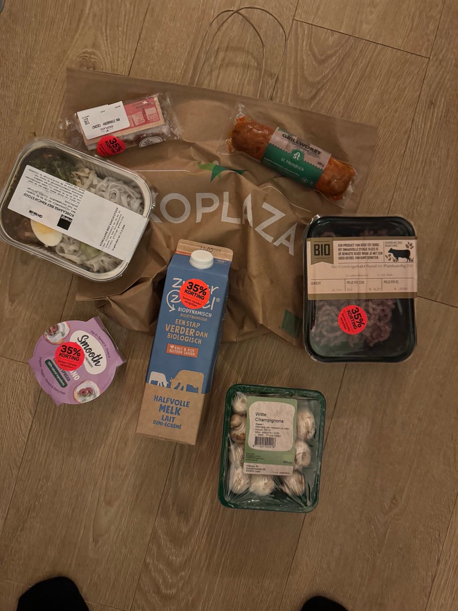 Voor geloof €5 geen armoede in mijn koelkast 😉
Geen voedselbank, gewoon slim via Too Good To Go.
Mensen willen alles gratis… 
En ik betaal gewoon.
En kijk eens wat je krijgt 👇
Gewoon doen.