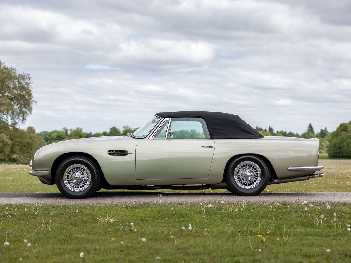 nicholas_mee's tweet photo. 1969 Aston Martin DB6 Volante - POA
1 of 140
Stunning Cornish Bronze over Fawn hide
Matching-numbers, 4.2L upgrade, ZF 5-speed
6k miles since Restoration
Full Details: https://t.co/DuYQe0SRge
#astonmartin #db6 #db6volante #classiccars #luxurycars https://t.co/JLYpUshQSk