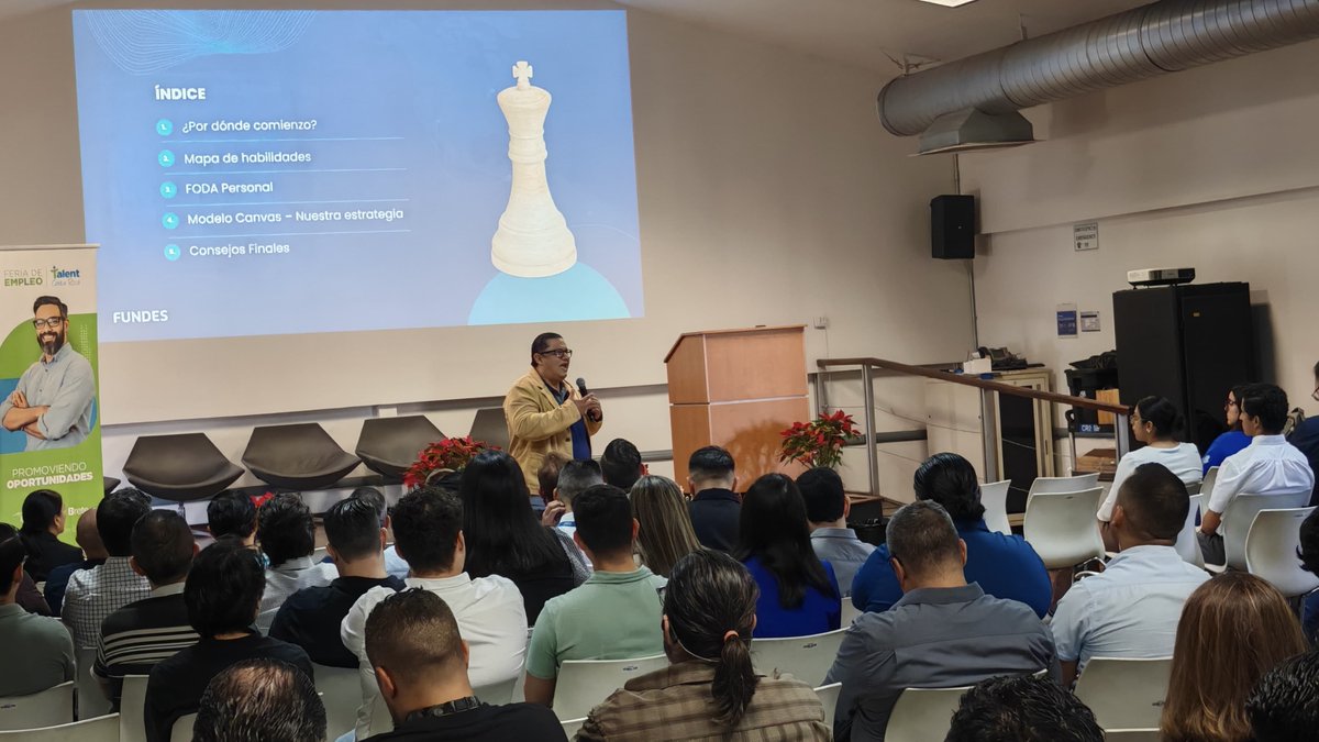 M. Comercio Exterior tweet media