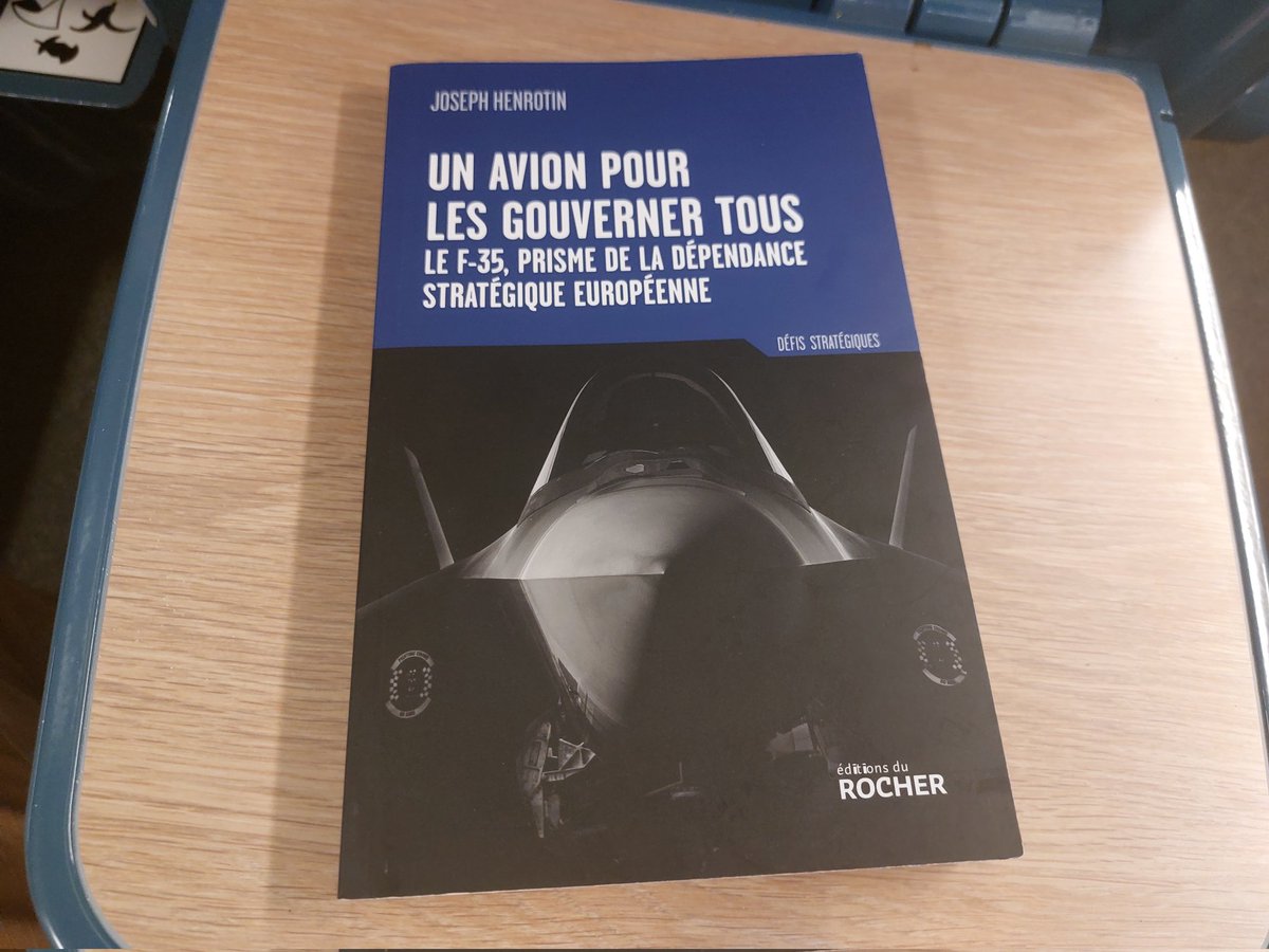 Lecture passionnante.
Je sous-estimais l'ampleur et la complexité des dépendances consenties par les pays clients du F-35.
Mais également les dépendances et fragilités que cet appareil génère... aux Etats-Unis, entre coûts non maîtrisés, besoins de matières premières (terres