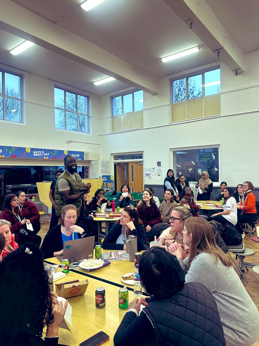 WestThorntonSch's tweet photo. Pizza and Professional Growth to end another amazing half term at West Thornton! The team enjoyed a few slices 🍕 whilst spreading the word about their #professionalgrowthprojects and learning how they can support one another moving forward with them! @IPAT_Edu #collaboration https://t.co/3l3m0TWZi3