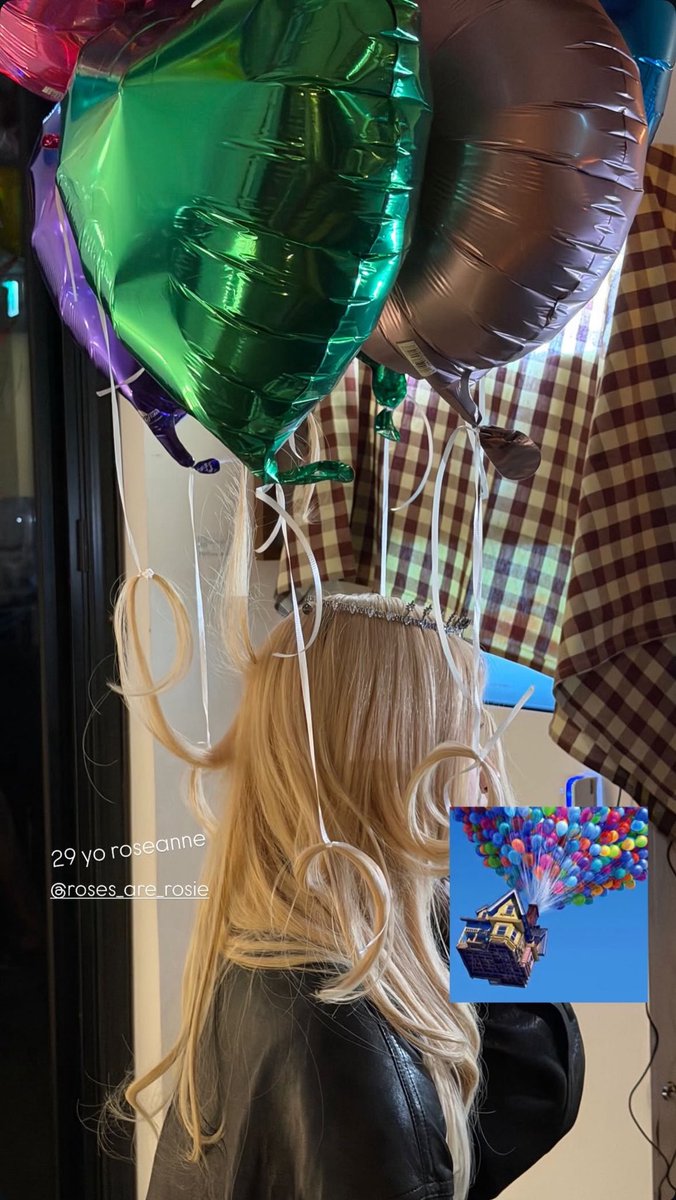 พี่อลิซมาลงรูปงานวันเกิดน้องแชง ก็คือเอาลูกโป่งไปผูกกับผม55555555 น่ารักอะ😆