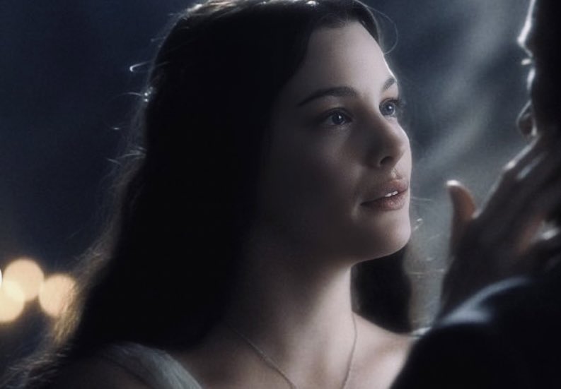 lilalicent's tweet photo. nadie alcanzará unos niveles tan altos de etérea irreal angelical quiméricos como los que alcanzó liv tyler como arwen https://t.co/KQoHUcuiyb