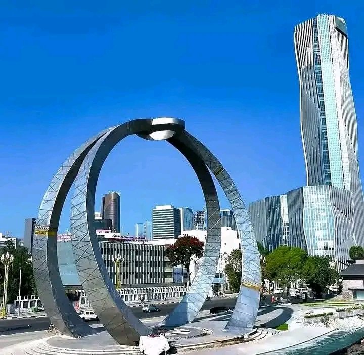 temamabdure's tweet photo. Addis Ababa  Home of the African Union Explore the heart of Pan-African diplomacy at the AU, then experience the city’s transformation.
#VisitAddis #AfricanUnion #NewAddis #Ethiopia https://t.co/SCN1ZRfoKh