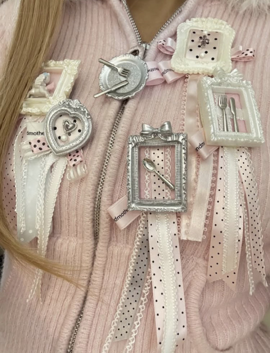 bsecuit's tweet image. obsessed with these