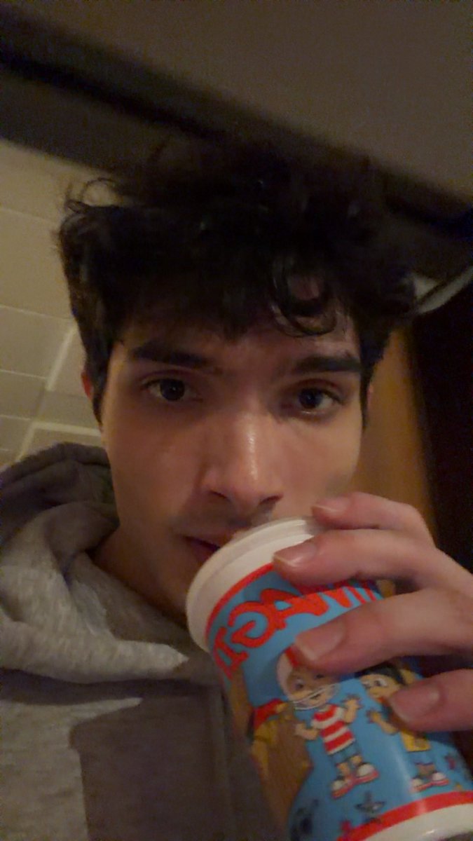 I have a 11 hr wrk shift tdy when im addicted to deadlock im gonna lose my mind 😔