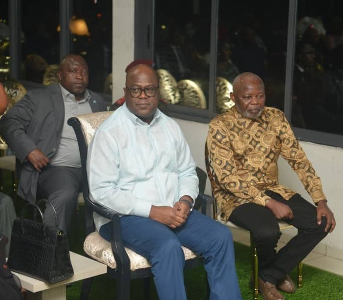 Vital KAMERHE est un grand homme
Vital KAMERHE est un homme d'État
Vous le comprendrez peut être plus tard
🤣🤣🤣🤣🤣🤣🤣🤣🤣🤣🤣🤣🤣