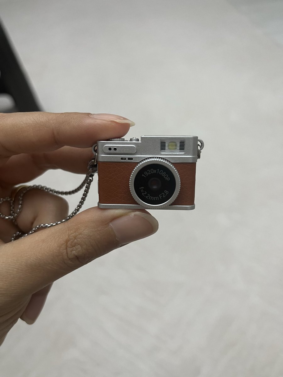 fztsulee's tweet photo. instax mini alamayınca bunu aldım çuk güzellll 🫠 https://t.co/k8aKUoNr3s