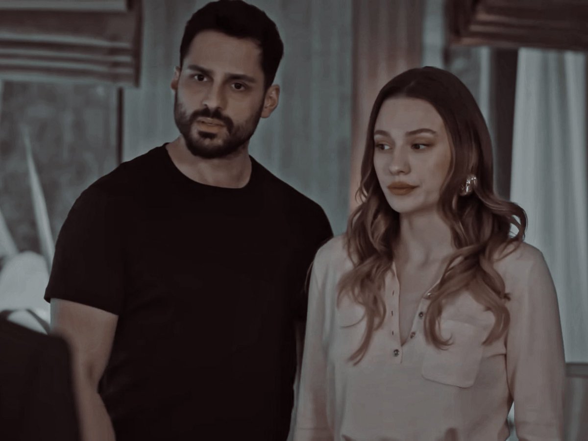 #yeraltı ; kışın ortasında, içimde, yenilemez bir yaz olduğunu fark ettim.