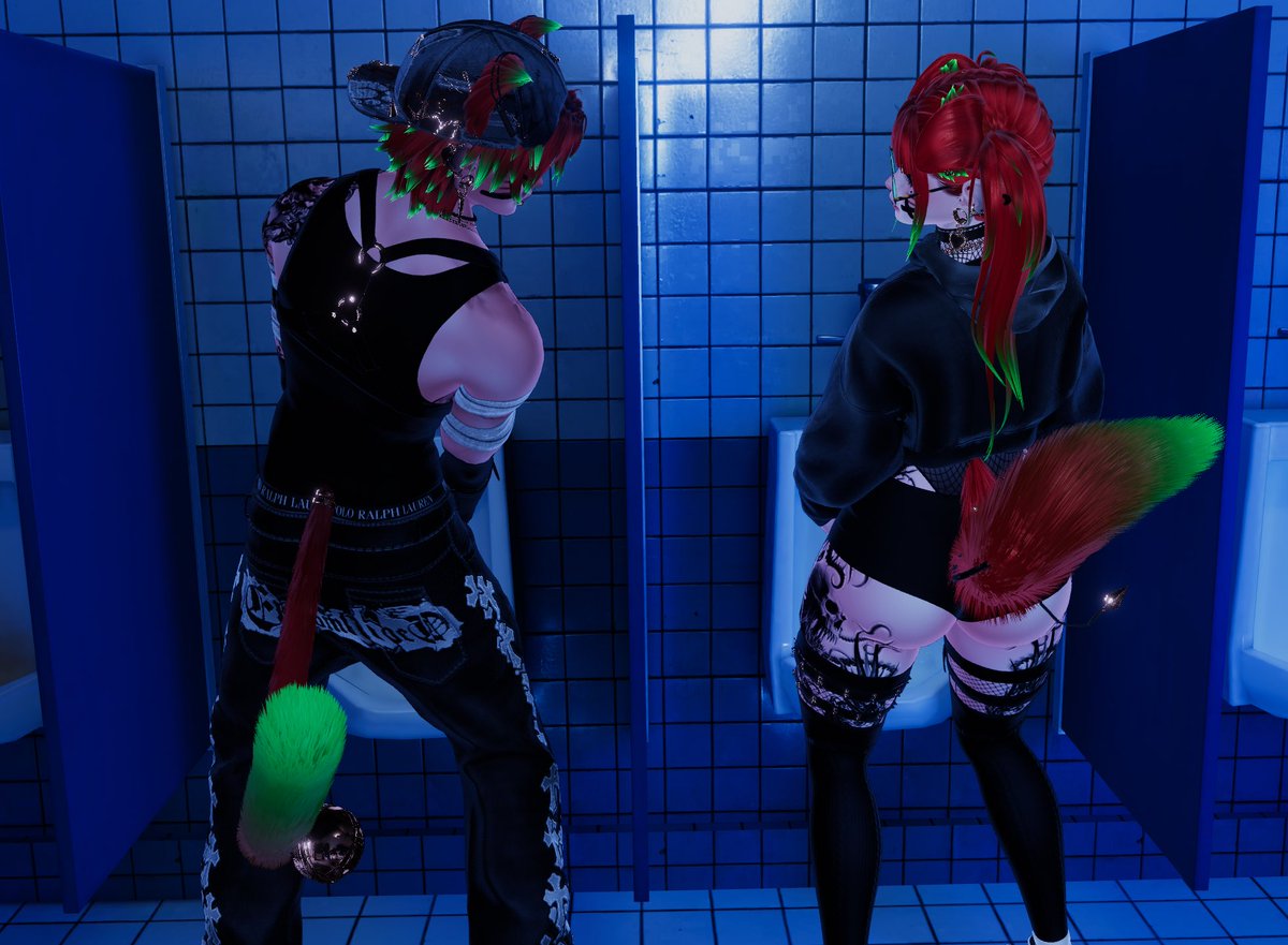 CyberShyVR's tweet photo. Never seen a chick with a dick, dude? https://t.co/rMjlkWmwAv