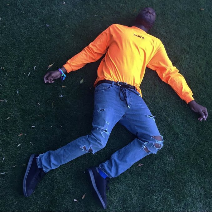 theskitzo_'s tweet photo. Virgil Abloh in “The Life Of Pablo” tour merch(2016) https://t.co/07cGMHGHwQ