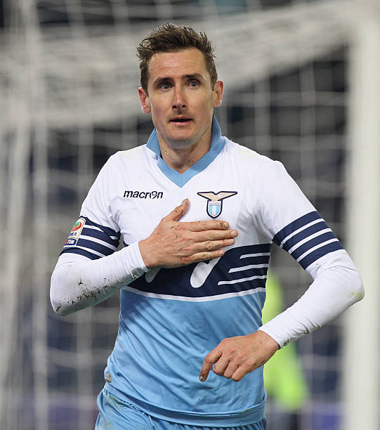 LazioImagens_br's tweet photo. Miroslav Klose foi um dos grandes nomes da Lazio na década passada. 🩵🦅📸 https://t.co/XXqikYa9Xu