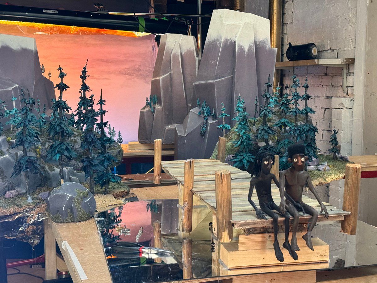 cartoonbrew's tweet photo. From reimagining Eden to solving in-camera water reflections, the team built a world where holding hands becomes an act of defiance, self-acceptance, and liberation that mirrored its creators' own lived experiences. https://t.co/6JPI2nwxsp
