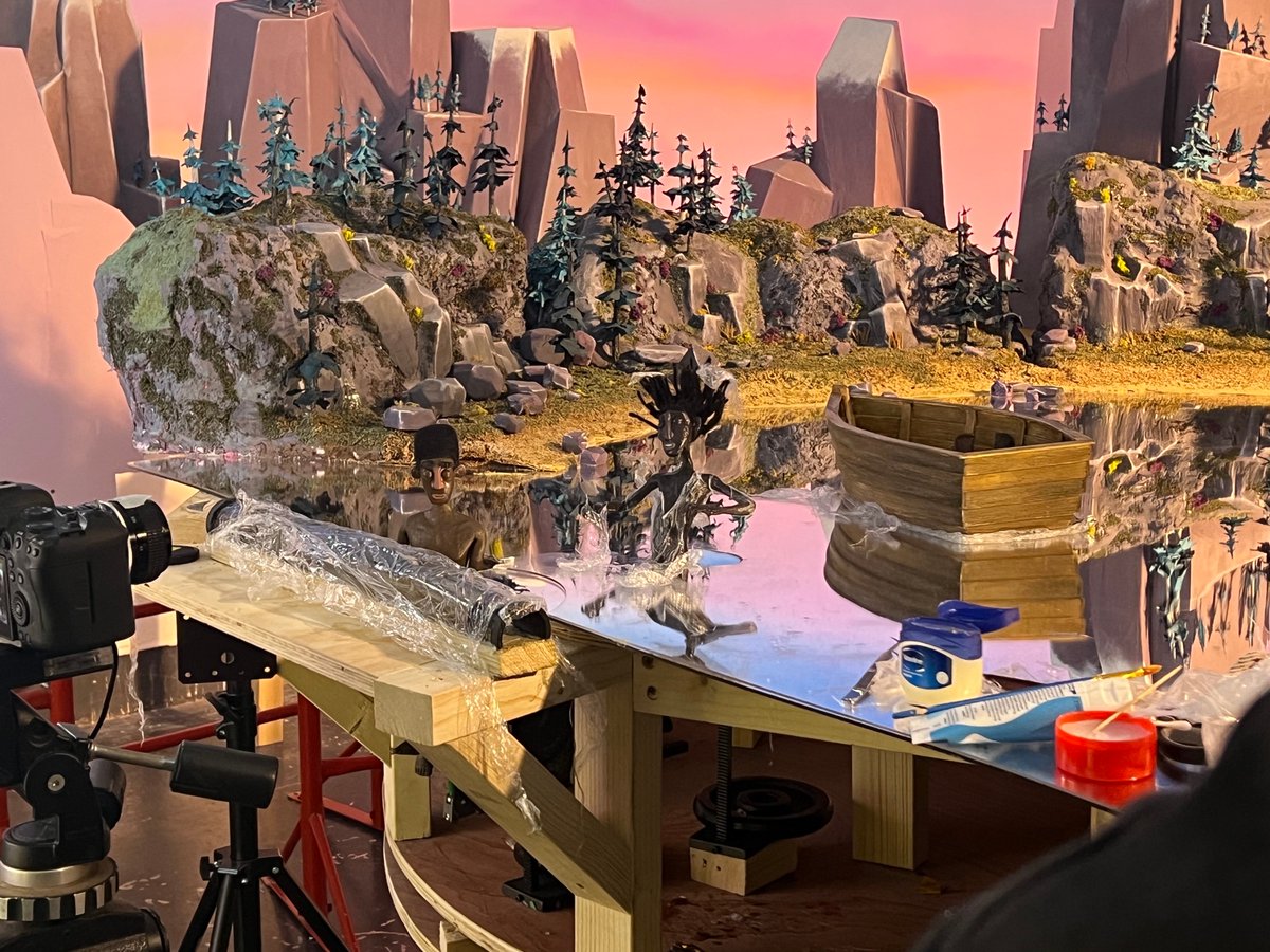 cartoonbrew's tweet photo. From reimagining Eden to solving in-camera water reflections, the team built a world where holding hands becomes an act of defiance, self-acceptance, and liberation that mirrored its creators' own lived experiences. https://t.co/6JPI2nwxsp