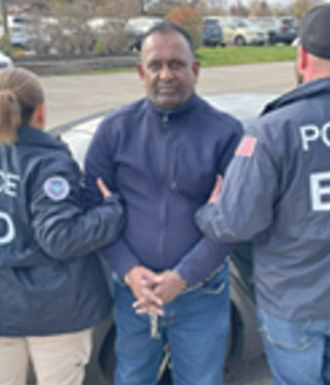 🚨 Illegal alien and convicted sex offender from Sri Lanka, Professor Sumith Gunasekera, Ferris State University/Michigan.

Arrested by ICE for multiple sex crimes and overstaying his visa since 2004. 

There are currently over 40,000 professors with temporary visas in the U.S.