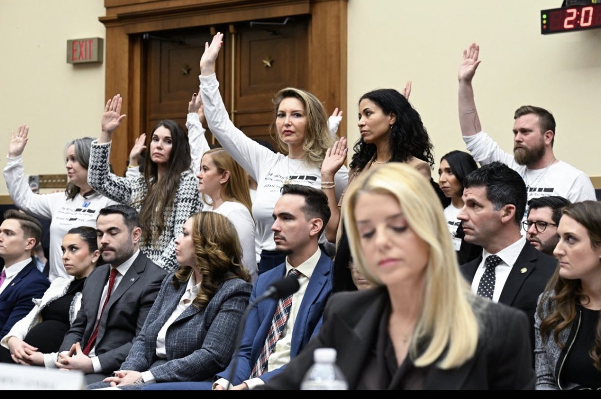 jakeshieldsajj's tweet photo. Imagine being Pam Bondi 

She will go home tonight and her kids will ask her how her day was 

She will respond by telling them how amazing it was 

She ran cover for the largest Jewish sex trafficking ring in known history https://t.co/Ey2Mqiy5nk