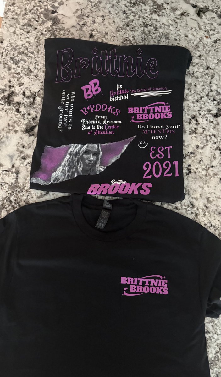 BRAND NEW SHIRTS! 🩷
available thru DM to be shipped! 

sizes S-3x available, and will be available at my upcoming shows until they sell out! 

the front is the bottom photo, the back is the of the top photo!! 

orders come with a free sticker!