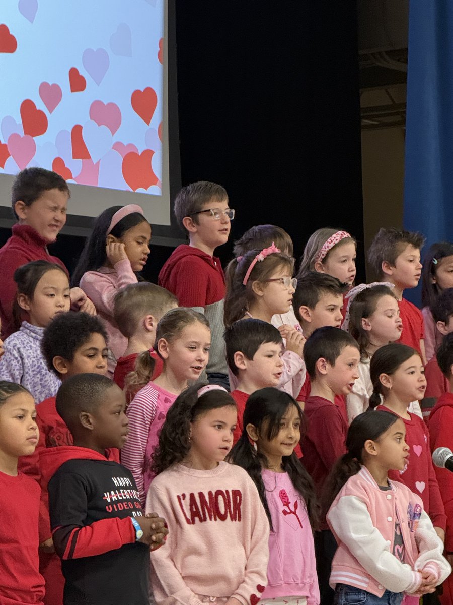 Foxford🦊 tweet media