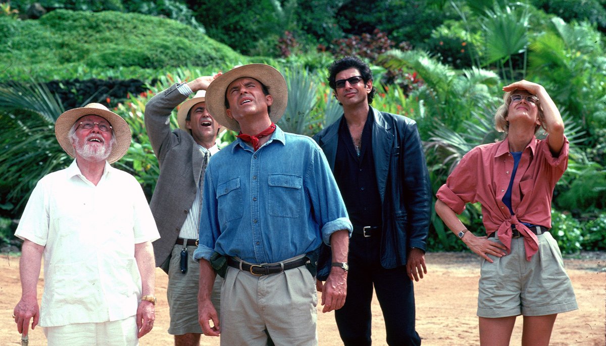 JurassicWorld's tweet photo. We heard 90s fashion is back. https://t.co/Ha1kea5Tjp