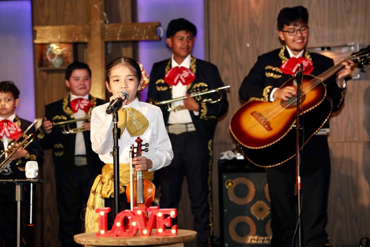 SalArmySocal's tweet photo. The Salvation Army LA Red Shield Community Center hosted a beautiful Noche de Amor, Amistad y Mariachi fundraiser ❤️🎶

Parents and community members came together to share music, joy, and purpose. Thank you for your generous support and for making it such an unforgettable night! https://t.co/ZQjsX69lvV
