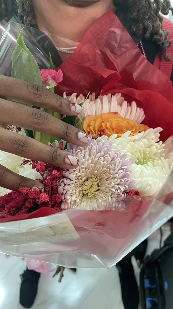 Dropped her lunch off and asked her to be my Valentine 🥰