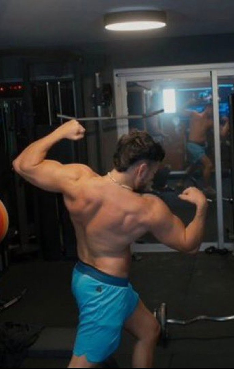 Es tendencia en 𝕏 tweet media