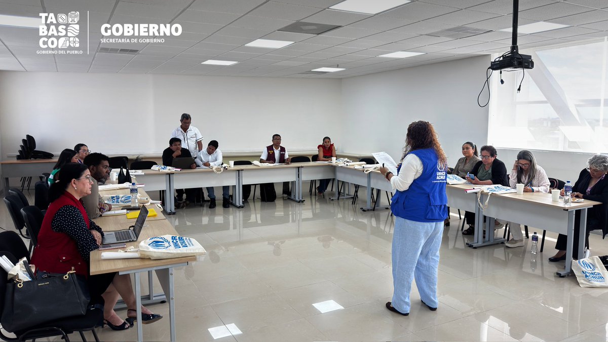 Sec_Gob_Tab's tweet image. La Secretaría de Gobierno en coordinación @AcnurMexico organizó la “Jornada de Intercambio con Actores Humanitarios en Materia de Protección Internacional”, llevada a cabo en el Centro Internacional de Vinculación y Enseñanza de la Universidad Juárez Autónoma de Tabasco.