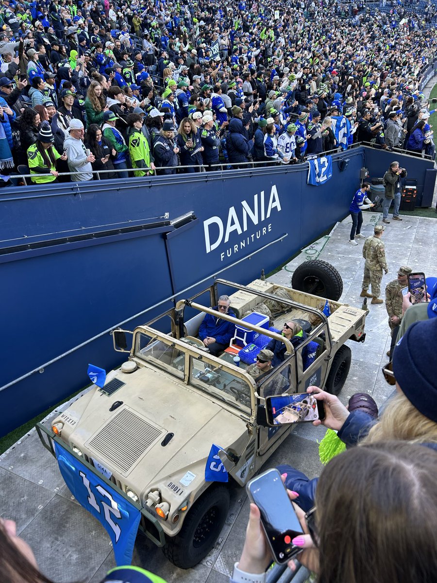 Scott Clark tweet media