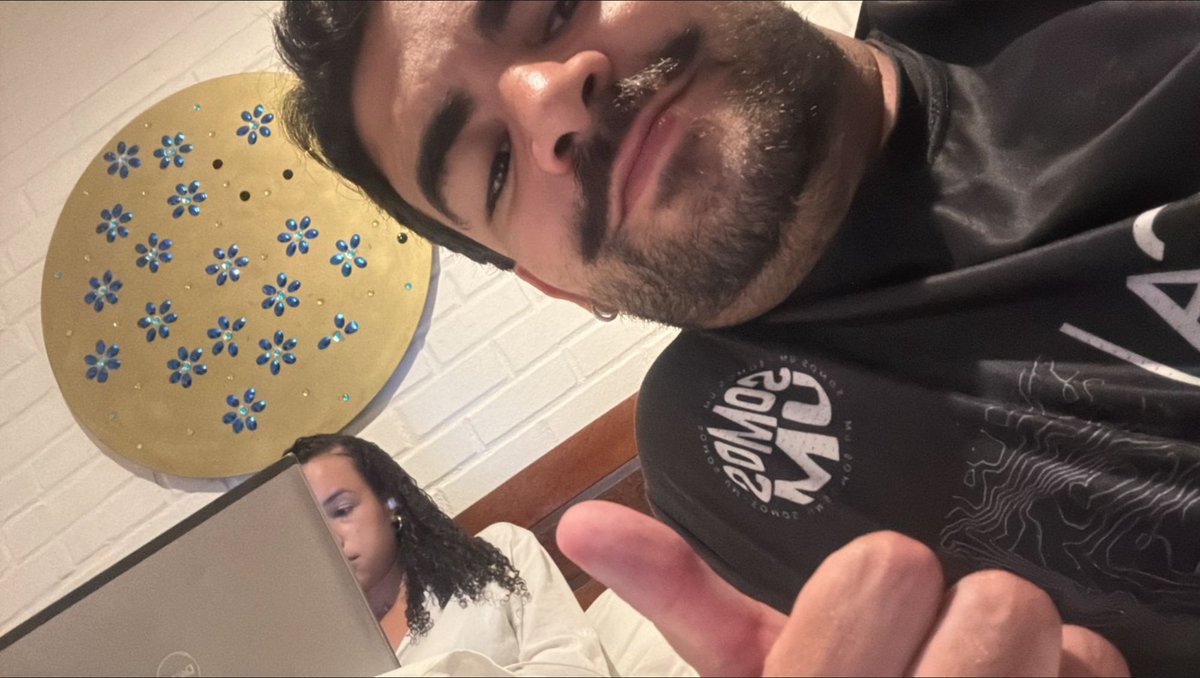 Carrilho - @devmagro tweet media