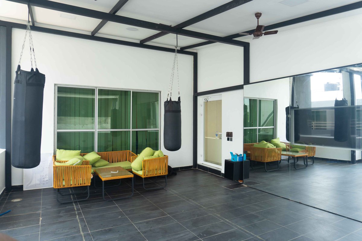 Dining 
Cinema 
Bar stools 
Gym..

RTs are appreciated