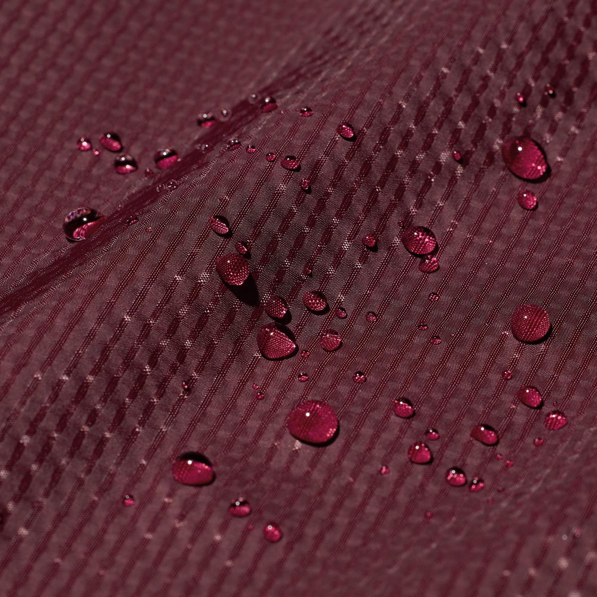 CaminoTV's tweet photo. Les parkas gaufrées uniqlo c en version hoodie ça glisse (et c'est léger)

https://t.co/F3cy7MdW30 60€ https://t.co/KkofZflM7p