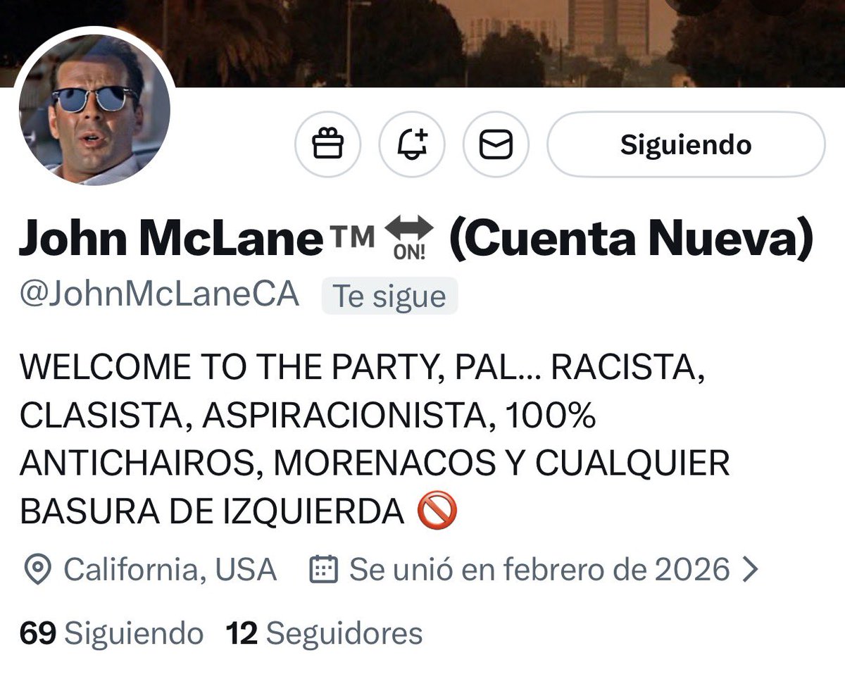 ¡¡ ATENTOS !!

El día de ayer le tumbaron la cuenta al buen amigo John, VAMOS FORTALECIÉNDOLO DE NUEVO.

¡¡ Los invito a seguirlo y les aseguro que en agradecimiento les regresará el follow !!

Les dejo su arroba <a href="/JohnMcLaneCA/">John McLane™️🔛 (Cuenta Nueva)</a>